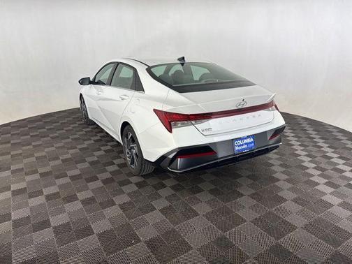 Serenity White 2025 Hyundai ELANTRA SEL