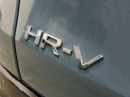Misty Green Pearl 2027 Honda HR-V EX-L