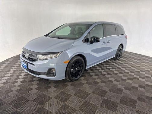Sonic Gray Pearl 2026 Honda Odyssey Sport-L