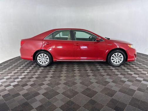 2014 Toyota Camry Hybrid LE