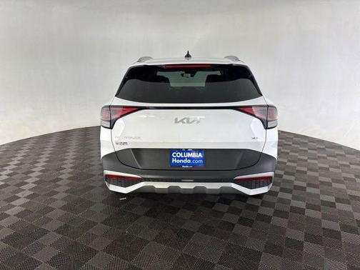 Glacial White Pearl 2023 Kia Sportage EX