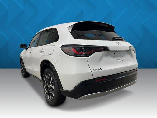 Platinum White Pearl 2027 Honda HR-V EX-L