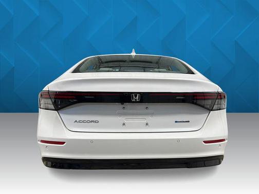 Platinum White Pearl 2026 Honda Accord Hybrid EX-L