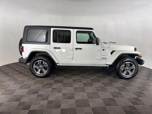2023 Jeep Wrangler 4-Door Sahara 4x4