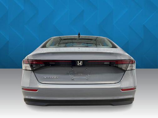 Urban Gray Pearl 2026 Honda Accord SE
