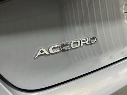 Urban Gray Pearl 2026 Honda Accord SE