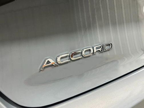 Urban Gray Pearl 2026 Honda Accord SE