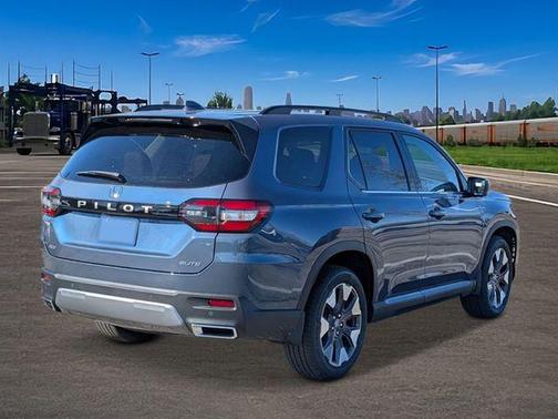 Smoke Blue Pearl 2026 Honda Pilot Elite