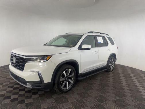 2023 Honda Pilot AWD Elite