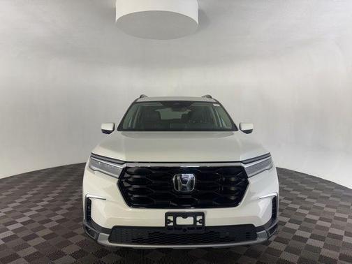 2023 Honda Pilot AWD Elite