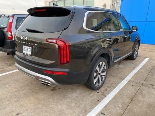 2022 Kia Telluride S