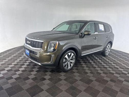 2022 Kia Telluride S