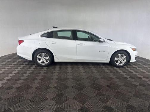 2022 Chevrolet Malibu 1LS