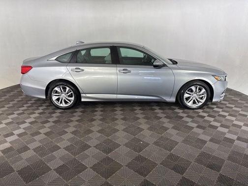 Lunar Silver Metallic 2019 Honda Accord LX