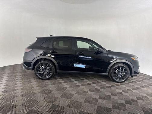2025 Honda HR-V AWD Sport