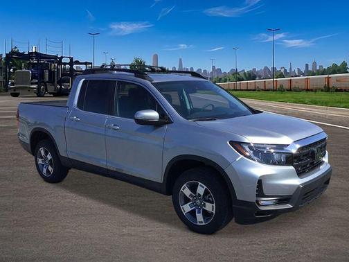 Solar Silver Metallic 2026 Honda Ridgeline RTL