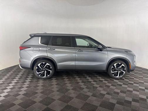2024 Mitsubishi Outlander SE Black Edition S-AWC