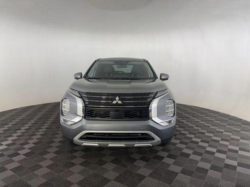 2024 Mitsubishi Outlander SE Black Edition S-AWC