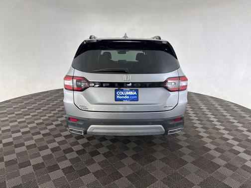 Lunar Silver Metallic 2023 Honda Pilot Touring 8-Passenger