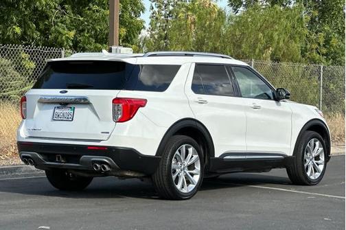 STAR WHITE MET TRI-COAT 2021 Ford Explorer PLATINUM
