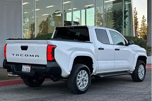 2024 Toyota Tacoma SR
