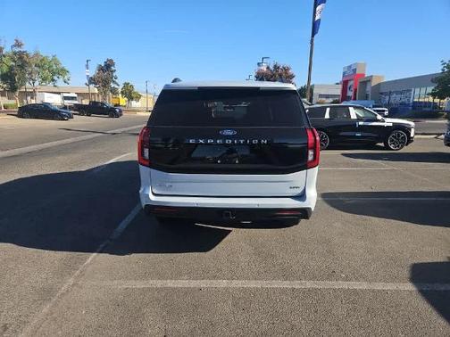 SPACE SILVER METALLIC 2025 Ford Expedition ACTIVE