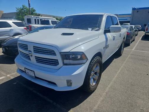 Bright White Clearcoat 2017 RAM 1500 SPORT