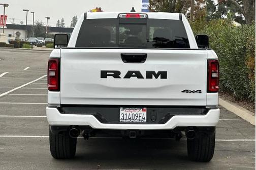 2025 RAM 1500 TRADESMAN