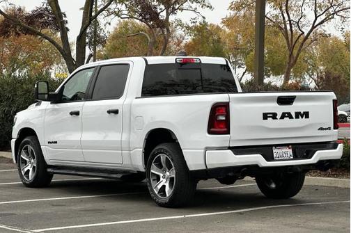 2025 RAM 1500 TRADESMAN