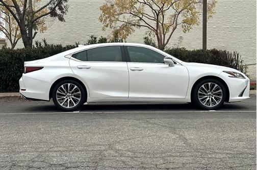 2019 Lexus ES 350 BASE
