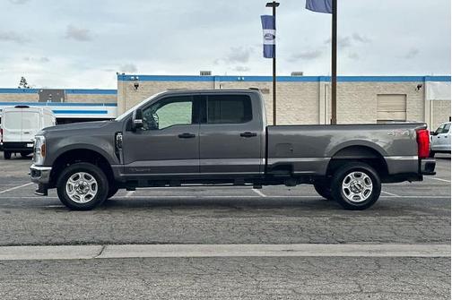 2025 Ford F-250 XLT