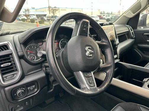 2022 RAM 1500 LARAMIE