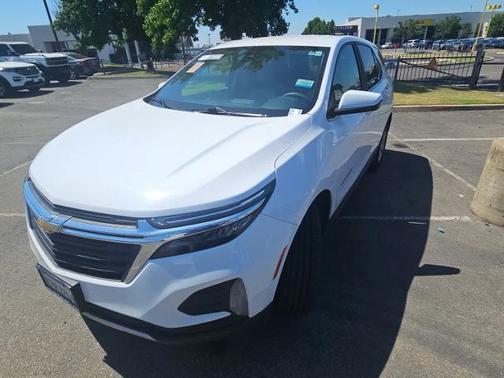 Summit White 2022 Chevrolet Equinox LT W/1LT