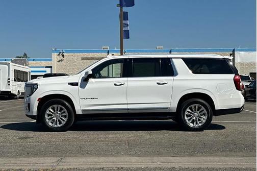 2024 GMC Yukon XL SLT