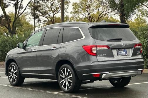 2022 Honda Pilot TOURING 7-PASSENGER
