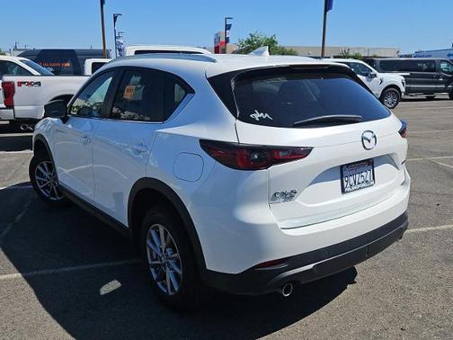 SNOWFLAKE WHITE PEARL 2022 Mazda CX-5 2.5 S PREFERRED