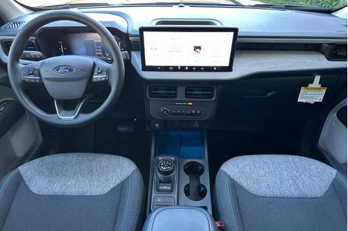 SHADOW BLACK 2025 Ford Maverick XLT