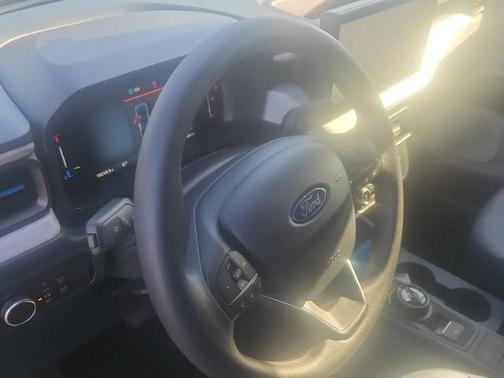 SHADOW BLACK 2025 Ford Maverick XLT