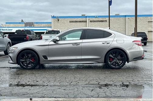 2023 Genesis G70 3.3T