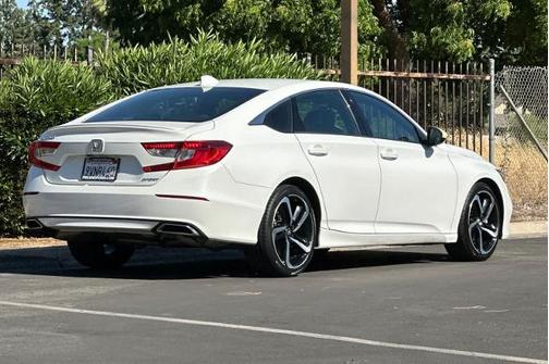 Platinum White Pearl 2020 Honda Accord SPORT 1.5T