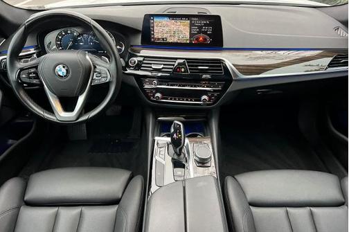 2019 BMW 530 530I