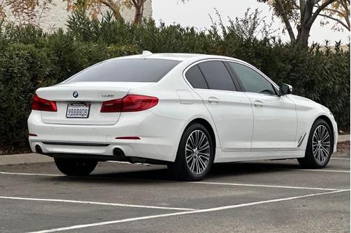 2019 BMW 530 530I