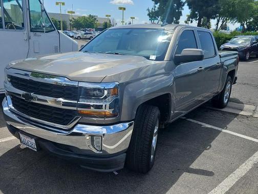 Pepperdust Metallic 2017 Chevrolet Silverado 1500 LT W/1LT