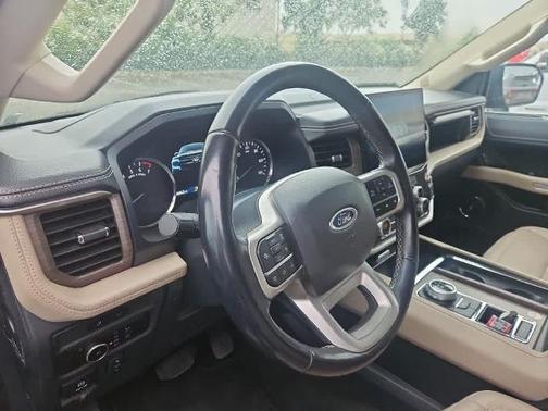 DARK MATTER PC 2024 Ford Expedition LIMITED