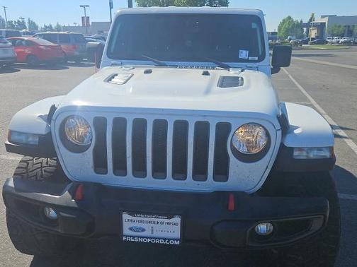 Bright White Clearcoat 2021 Jeep Wrangler Unlimited RUBICON