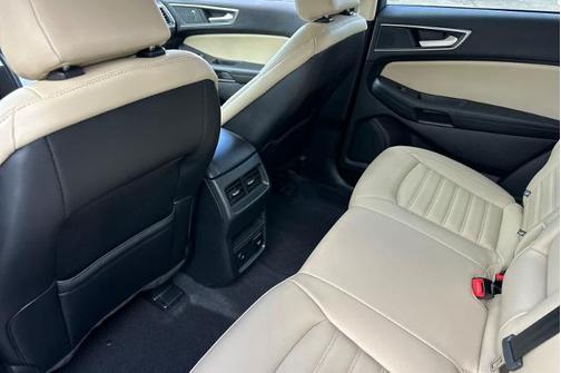 CARBONIZED GRAY 2024 Ford Edge SEL