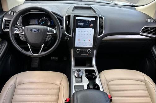 CARBONIZED GRAY 2024 Ford Edge SEL