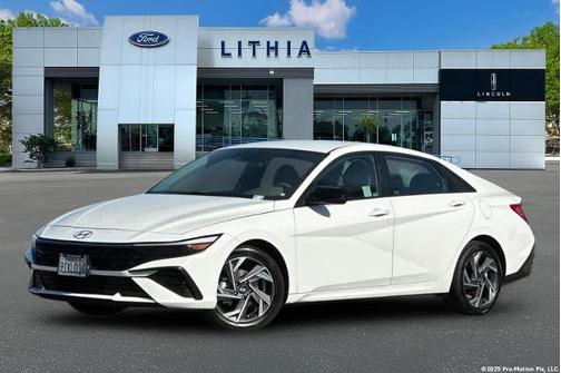 White 2025 Hyundai ELANTRA SEL SPORT