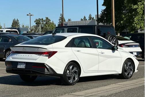 White 2025 Hyundai ELANTRA SEL SPORT
