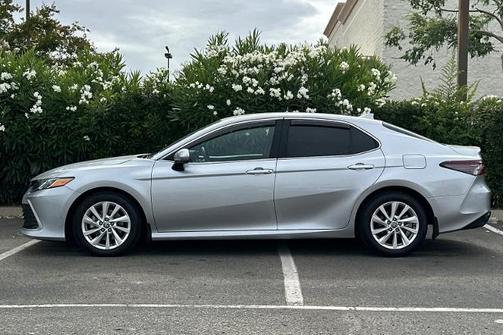 Celestial Silver Metallic 2023 Toyota Camry LE